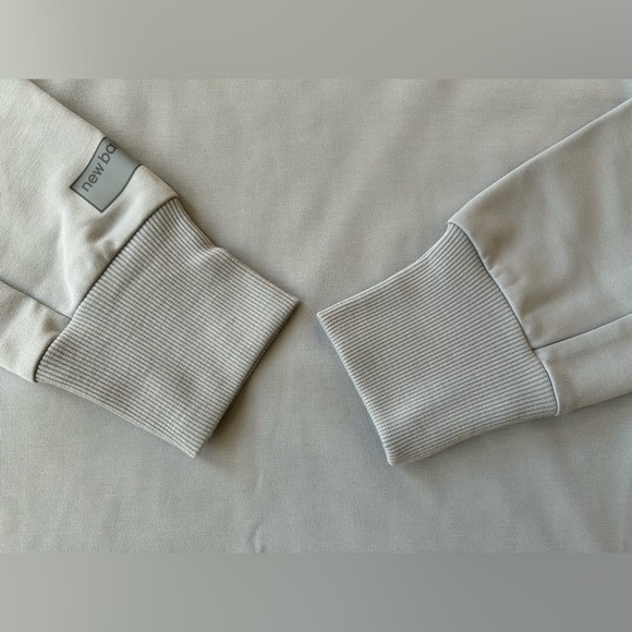 NWOT New Balance Women’s NB Athletics Pullover Hoodie in Light Slate - Small - Picture 6 of 10